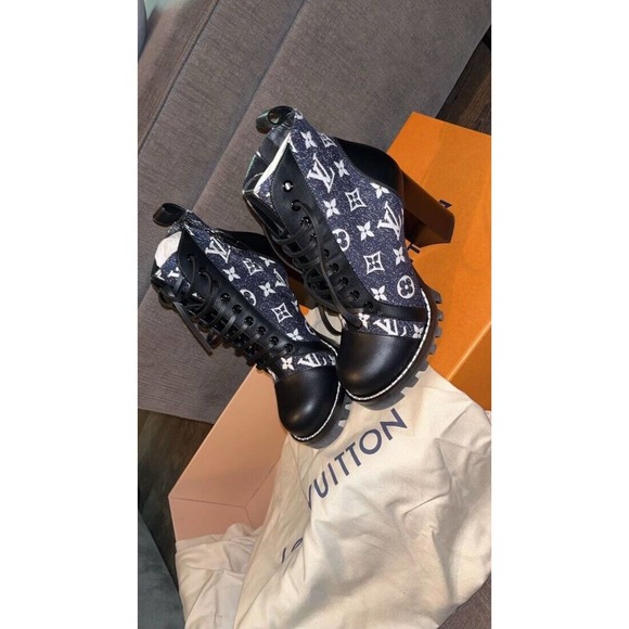 Louis Vuitton Star Trail Ankle Boots Navy Size 37 Duster Bags Extra Shoe Strings - Picture 1 of 6
